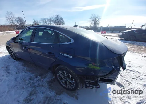 2022 Hyundai Sonata Sel z USA, uszkodzony, nr VIN 5NPEL4JA2NH138838